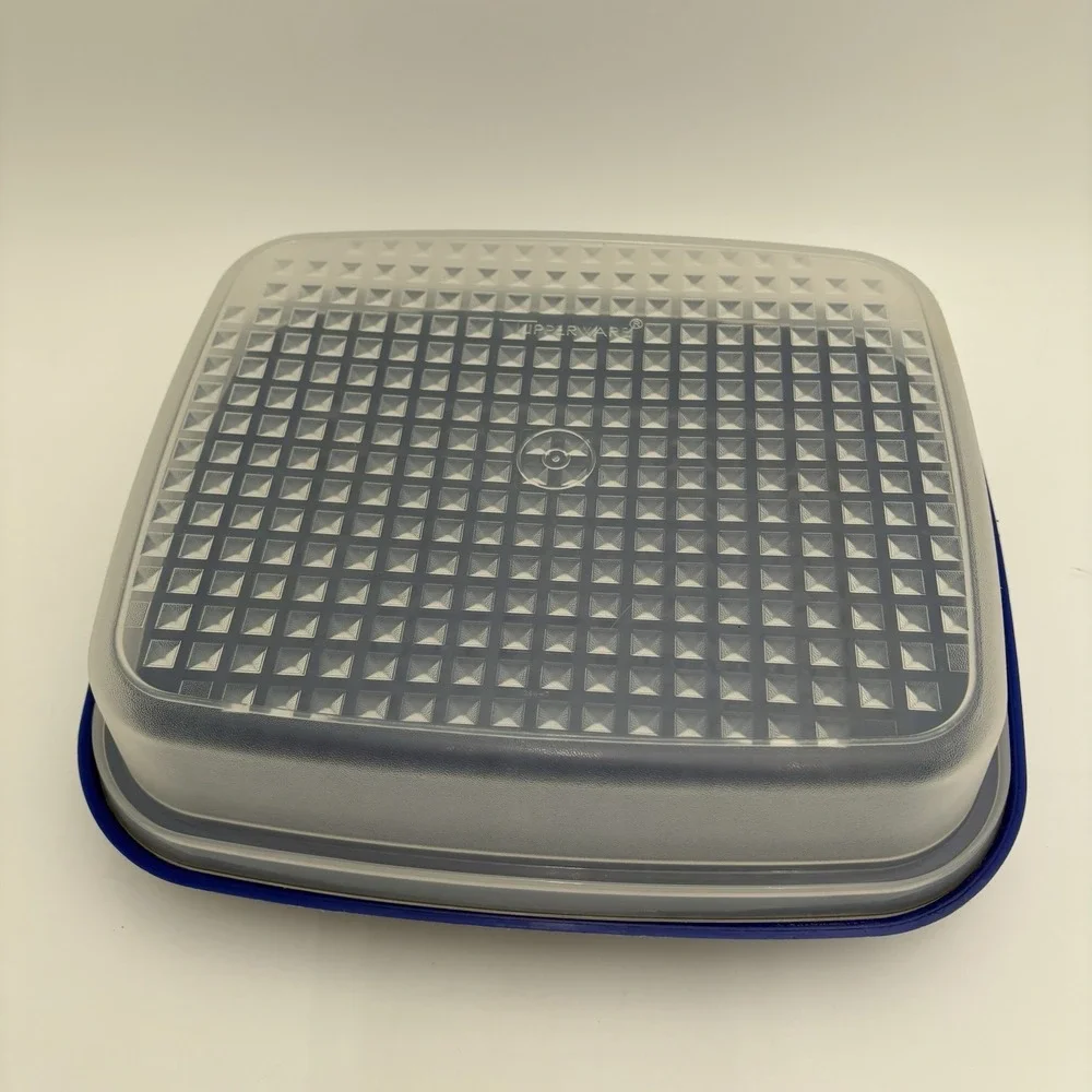Tupperware vintage two